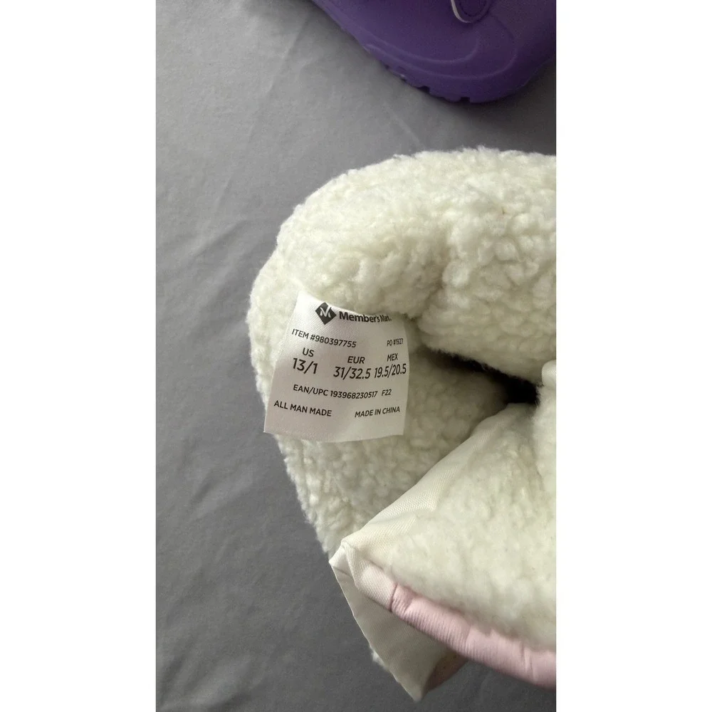 Lil Girls Snow Boots In A Size 13/1 GUC Faux Fur Lined Member Mark Is Brand Cute